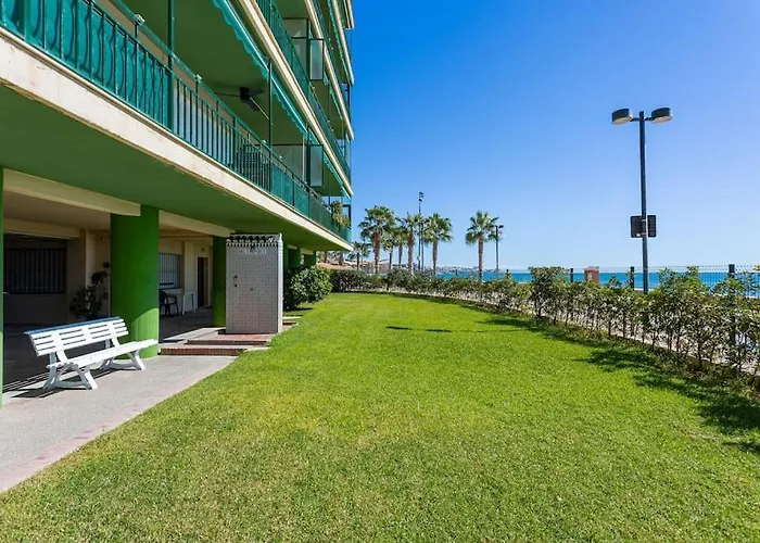 דירה Ensuite Mediterranean Sea Front פואנגירולה