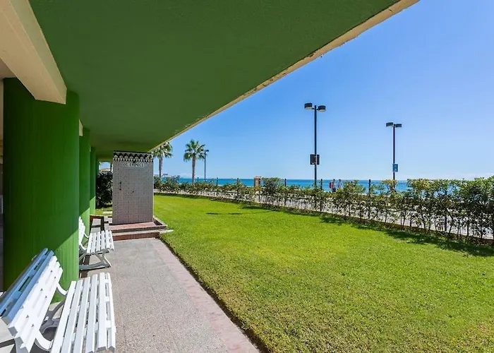דירה Ensuite Mediterranean Sea Front פואנגירולה